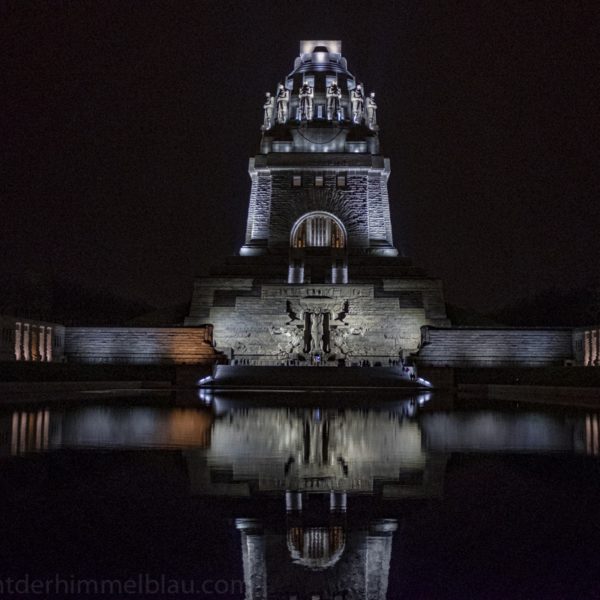 Völkerschlachtdenkmal im Dezember